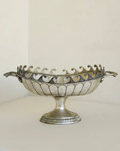 Load image into Gallery viewer, Silver Plate Centerpiece Bowl

