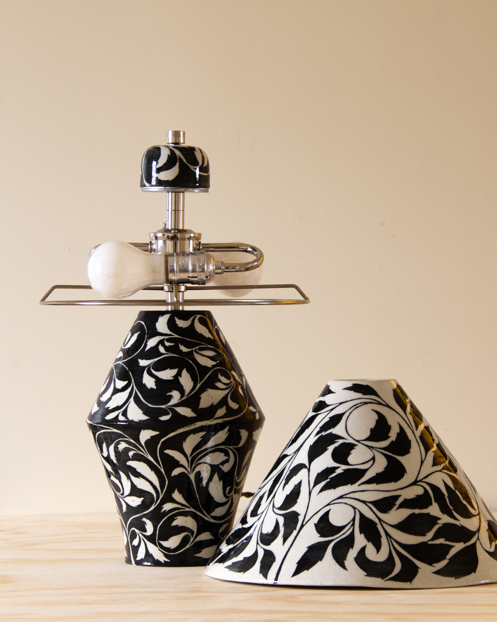 Paisley Lamp – LES Collection