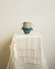 Load image into Gallery viewer, Swirly Vase
