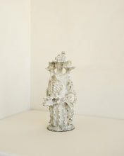 Load image into Gallery viewer, Candelabra Shell
