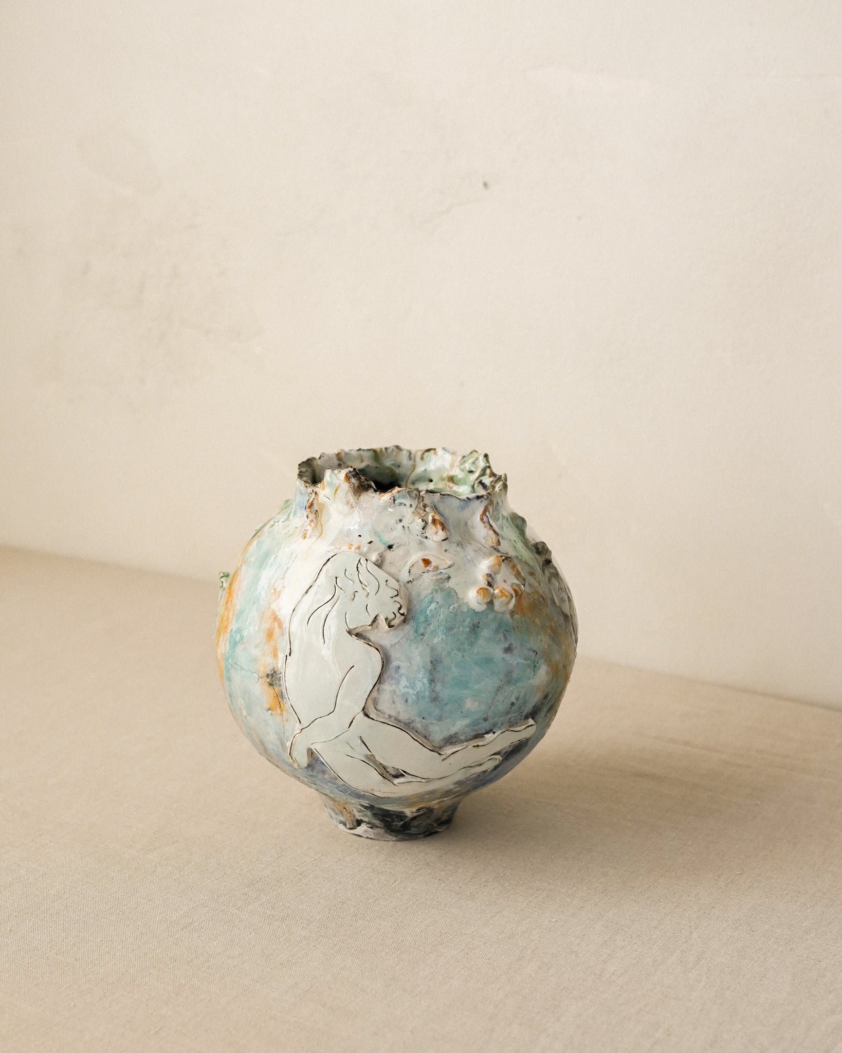 Medium Moon Jar III, Gianfranco Briceño