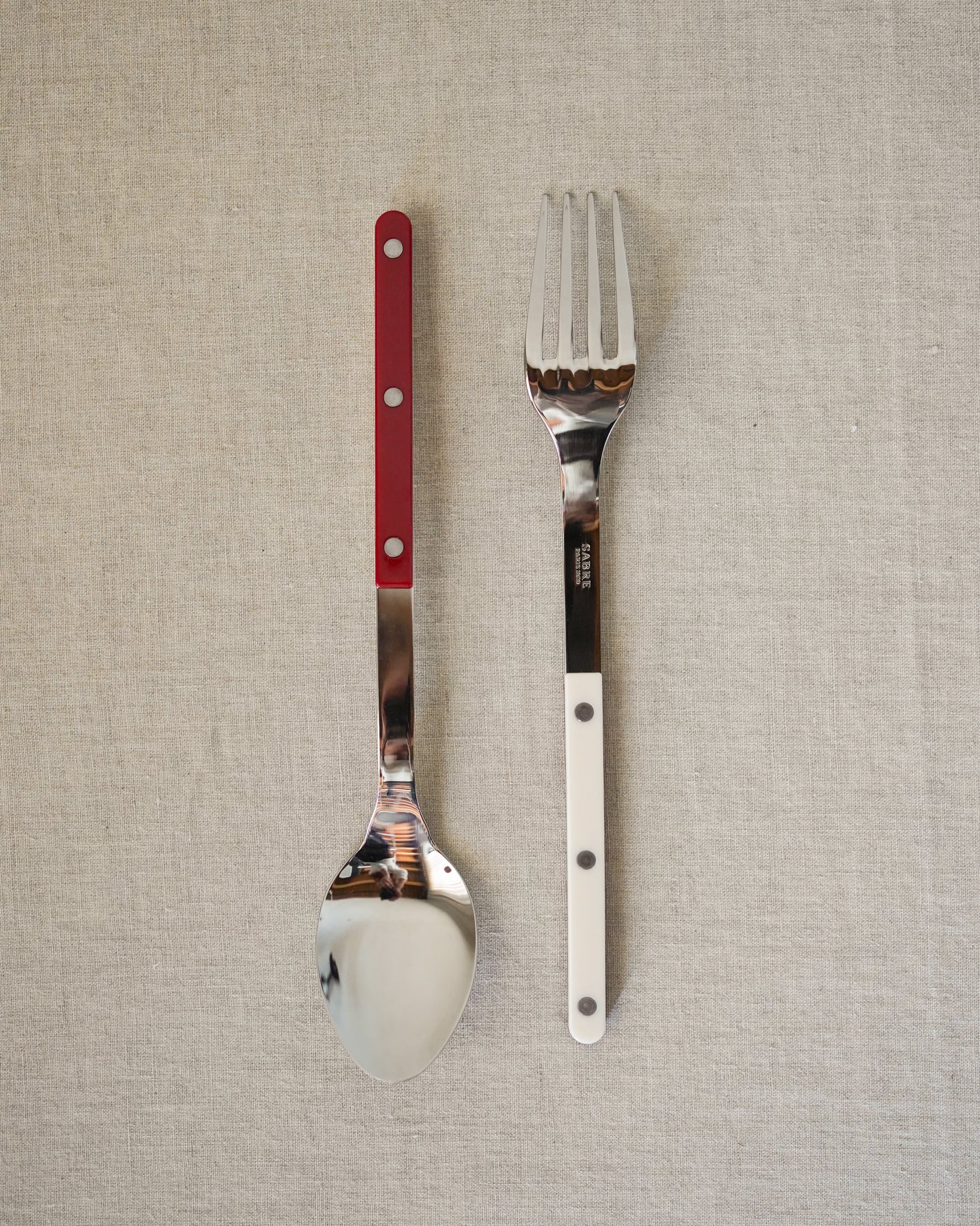 Bistro Cream & Red Serving Set – LES Collection