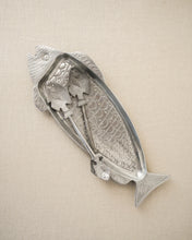 Load image into Gallery viewer, Fish Serving Spoons Set
