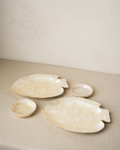 Load image into Gallery viewer, Shell Fish Serving Set
