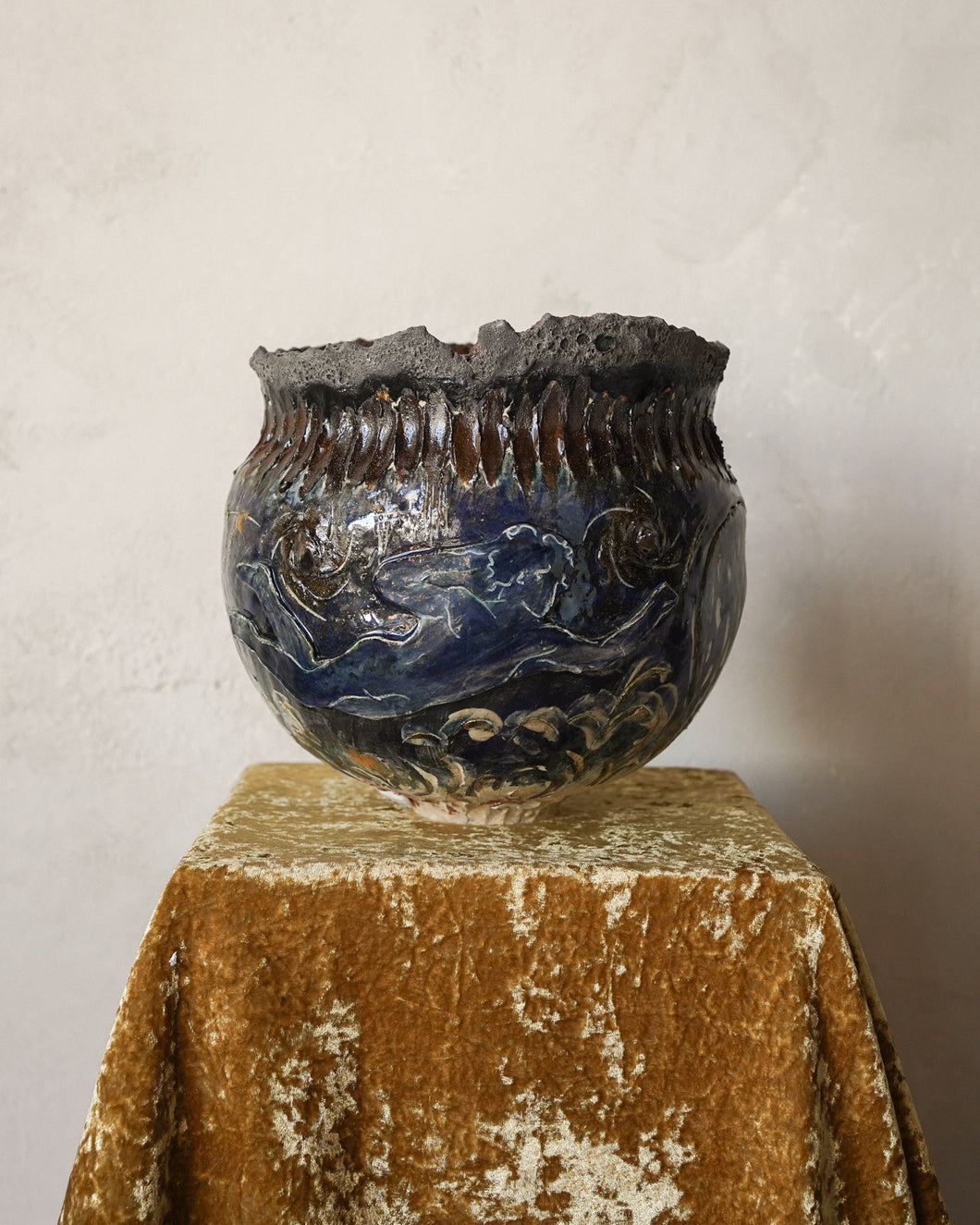 Cy Vase IV