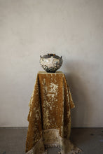 Load image into Gallery viewer, Venus Moon Jar
