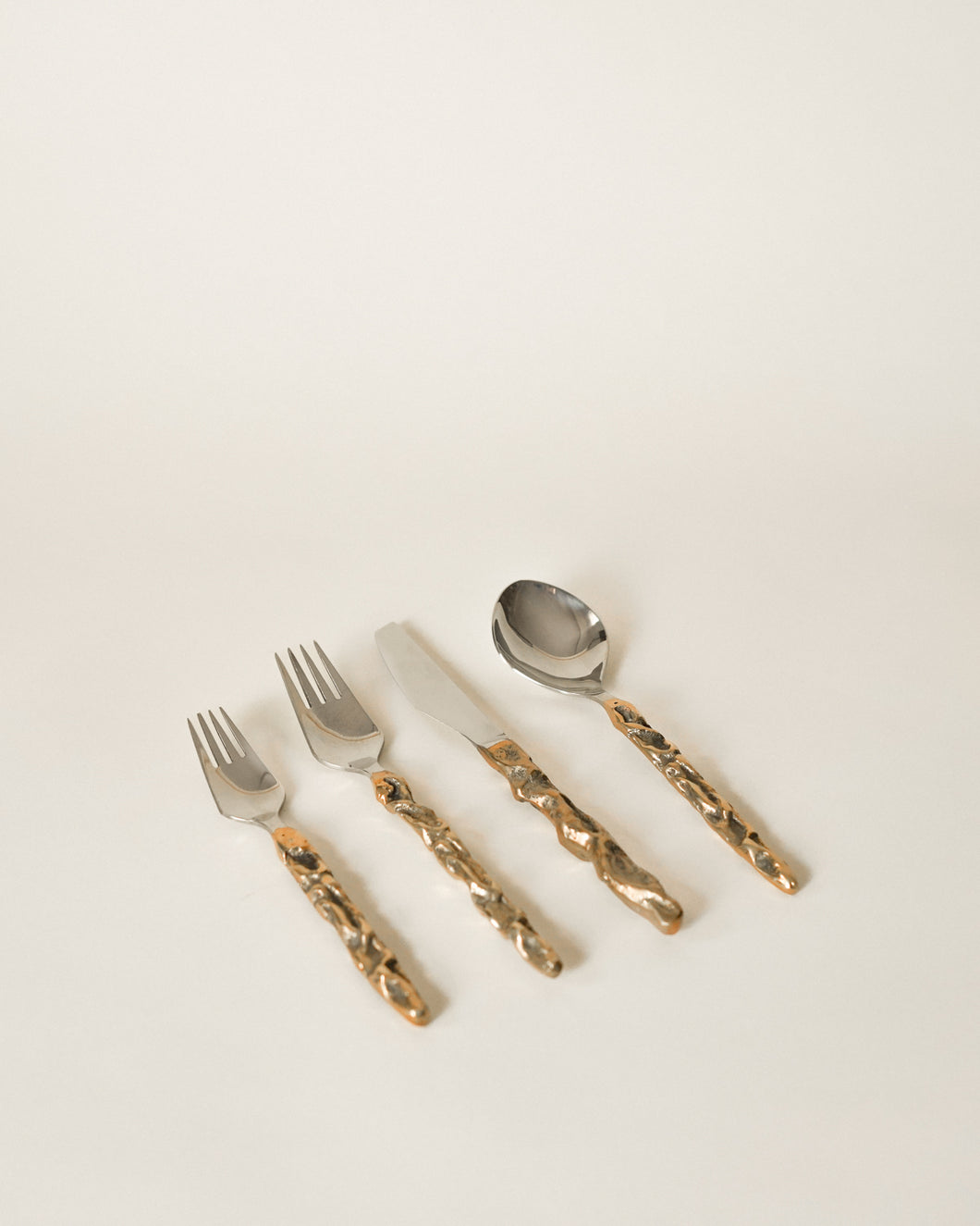 Grooved Flatware Set