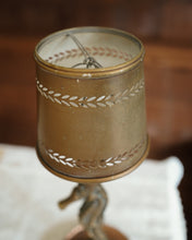 Load image into Gallery viewer, Seahorse Table Lamp Pair
