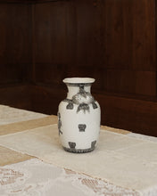 Load image into Gallery viewer, Crackle Glaze Armorial Vase
