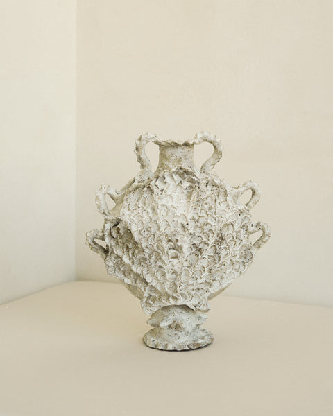 Shell Venus Vase