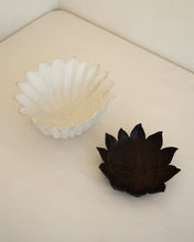 Load image into Gallery viewer, Nesting Bowls
