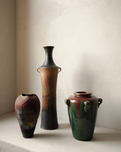 Load image into Gallery viewer, Studio Pottery Vase
