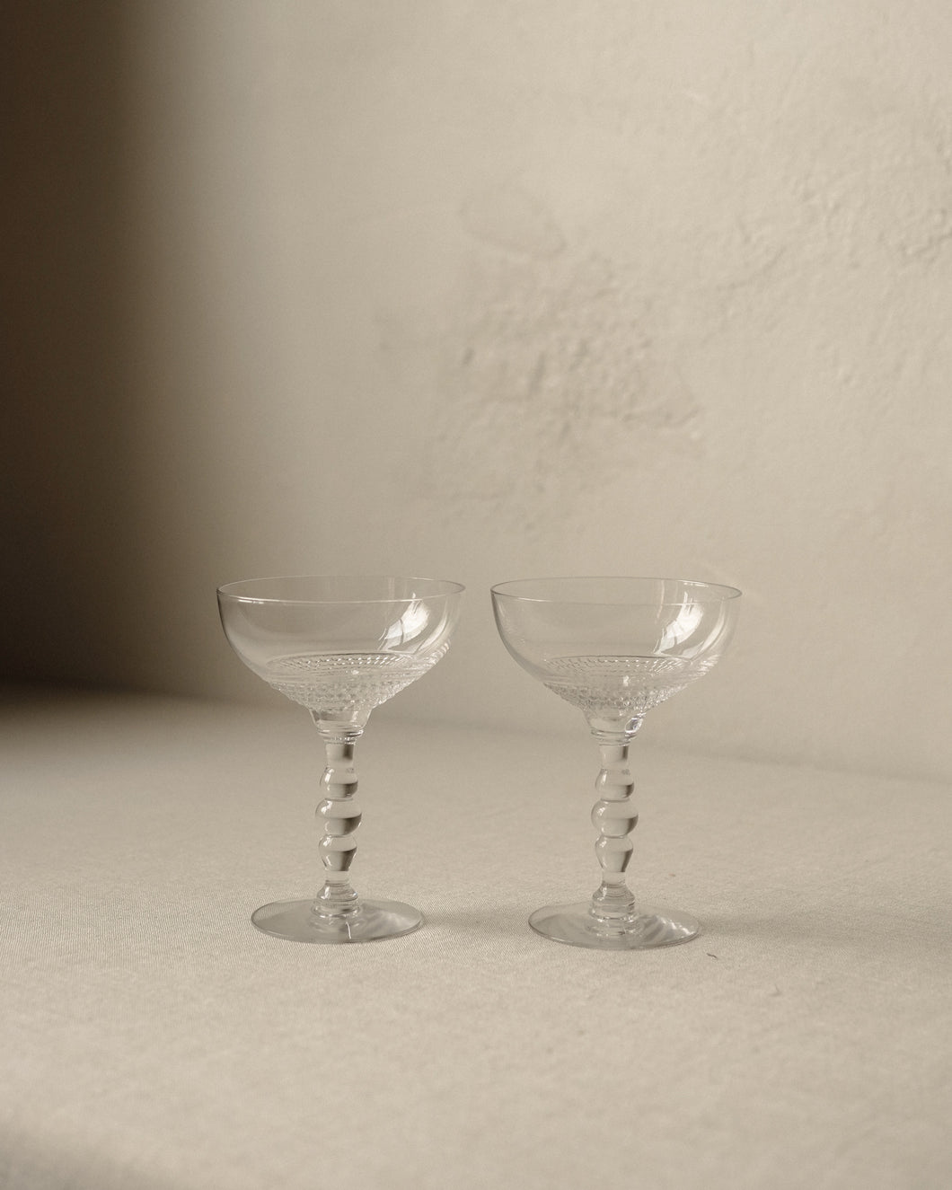 Vintage Wine Glass Set