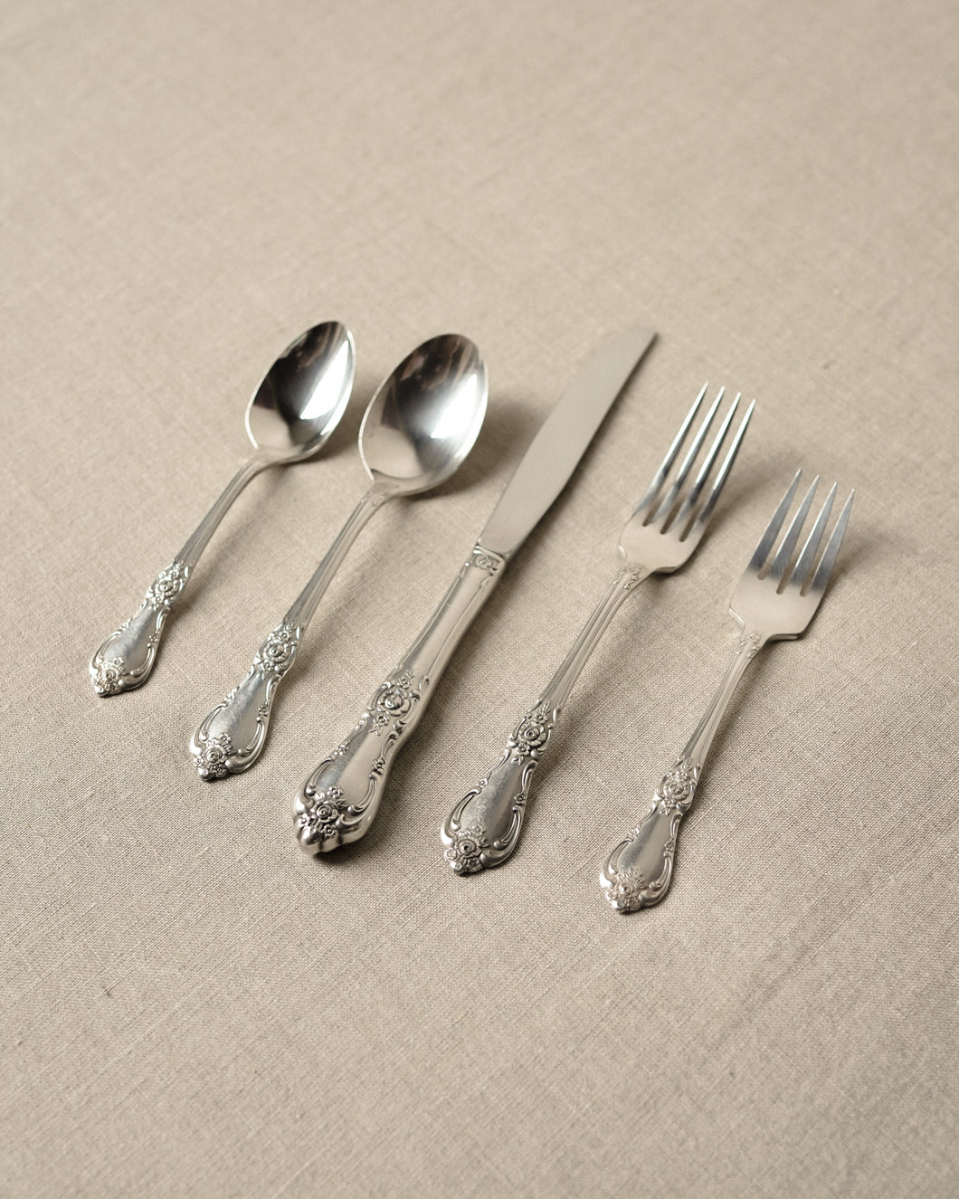 Oneida Silver Flatware 48 pc Set