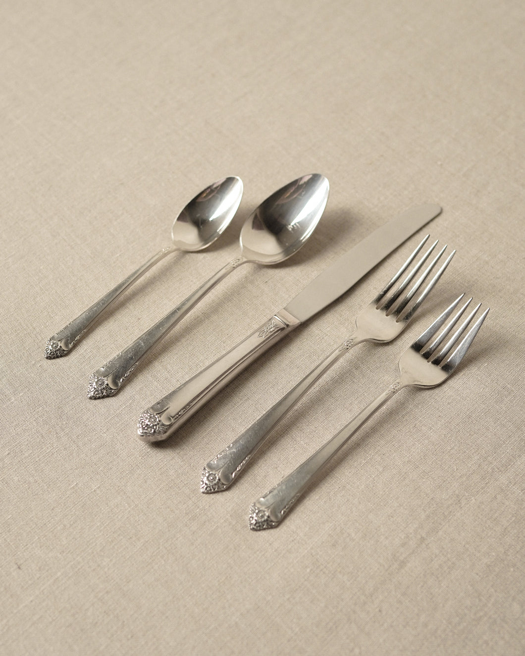 Floral Flatware 52 pc Set