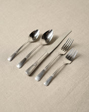 Load image into Gallery viewer, Roger Silverware 48 pc Set
