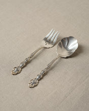 Load image into Gallery viewer, Two Toned Flatware 34 pc Set
