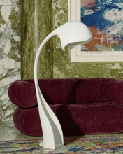 Load image into Gallery viewer, Jaw Lamp
