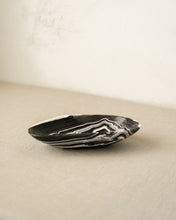 Load image into Gallery viewer, Corsica Onyx Bowl

