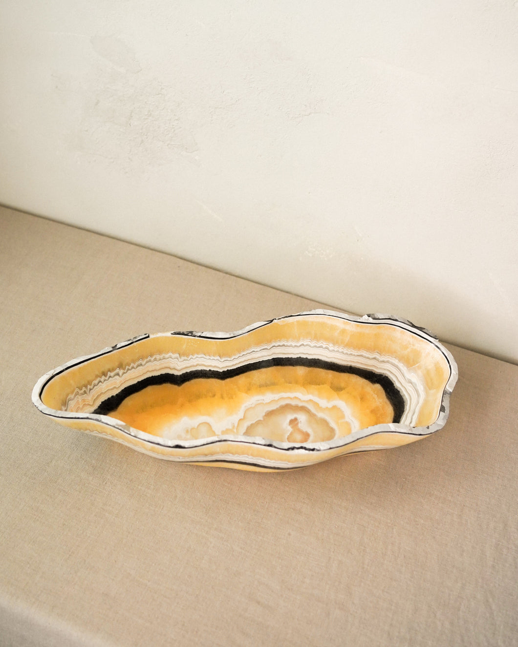 Capri Onyx Bowl