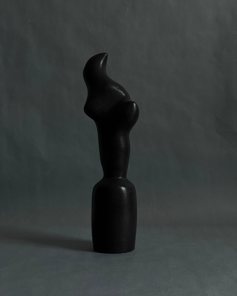 PEDESTAL XIV by Zeynep Boyan