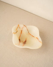 Load image into Gallery viewer, Formentera Onyx Bowl
