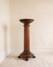 Load image into Gallery viewer, Carved Oak Pedestal
