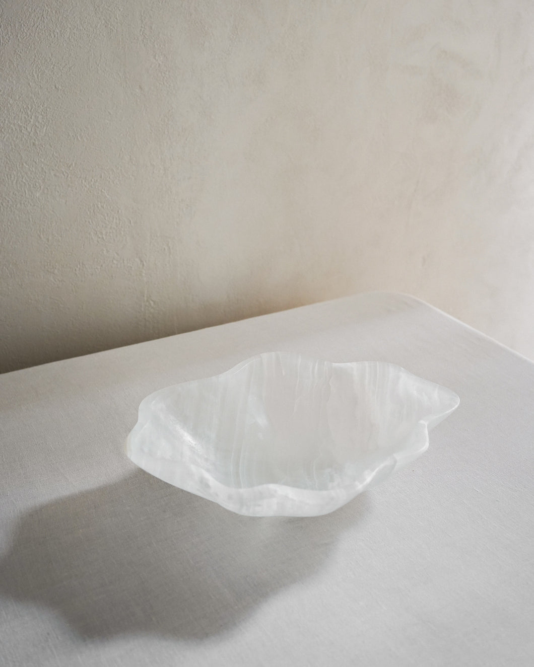 Marinha Onyx Bowl