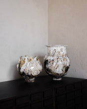 Load image into Gallery viewer, White Ceramic Vase
