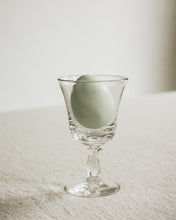 Load image into Gallery viewer, Eleanor Glass Set
