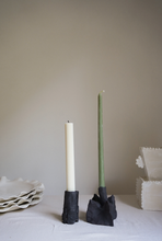 Load image into Gallery viewer, Black Winged Bottom Vase
